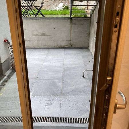شقة بروكسل  في Amazing Flat In Front Of Bois De La Cambre المظهر الخارجي الصورة