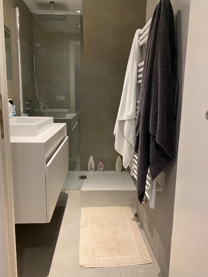 شقة بروكسل  في Amazing Flat In Front Of Bois De La Cambre المظهر الخارجي الصورة